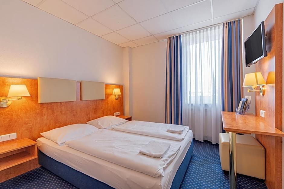 Euro-Hotel