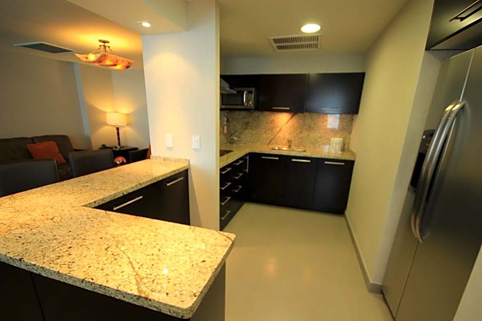 Crowne Plaza Leon By IHG