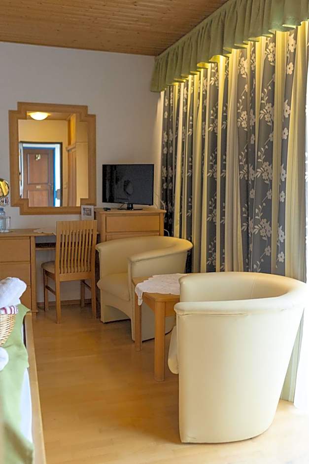 Hotel Paradiesquelle