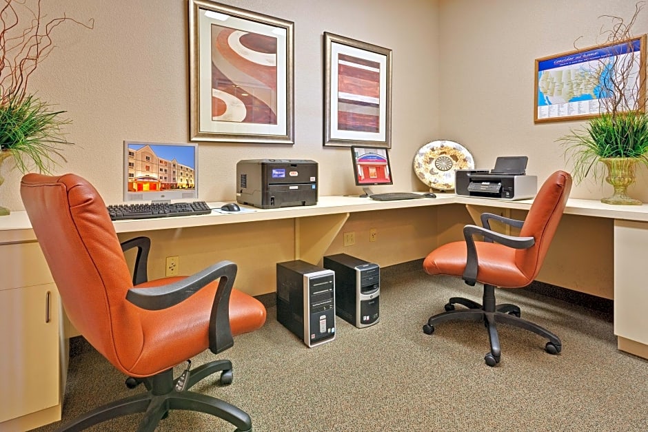 Candlewood Suites Clarksville By IHG