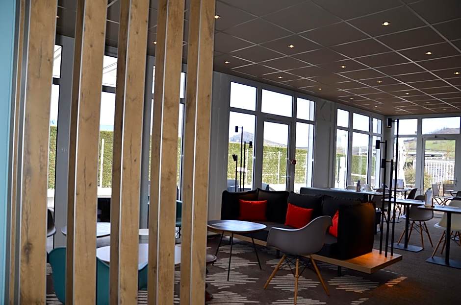 ibis Issoire