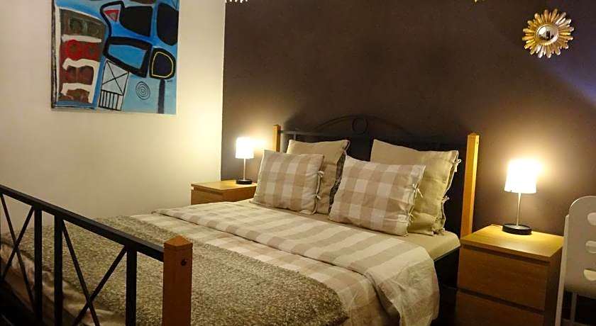 B&B Welcome To My Place