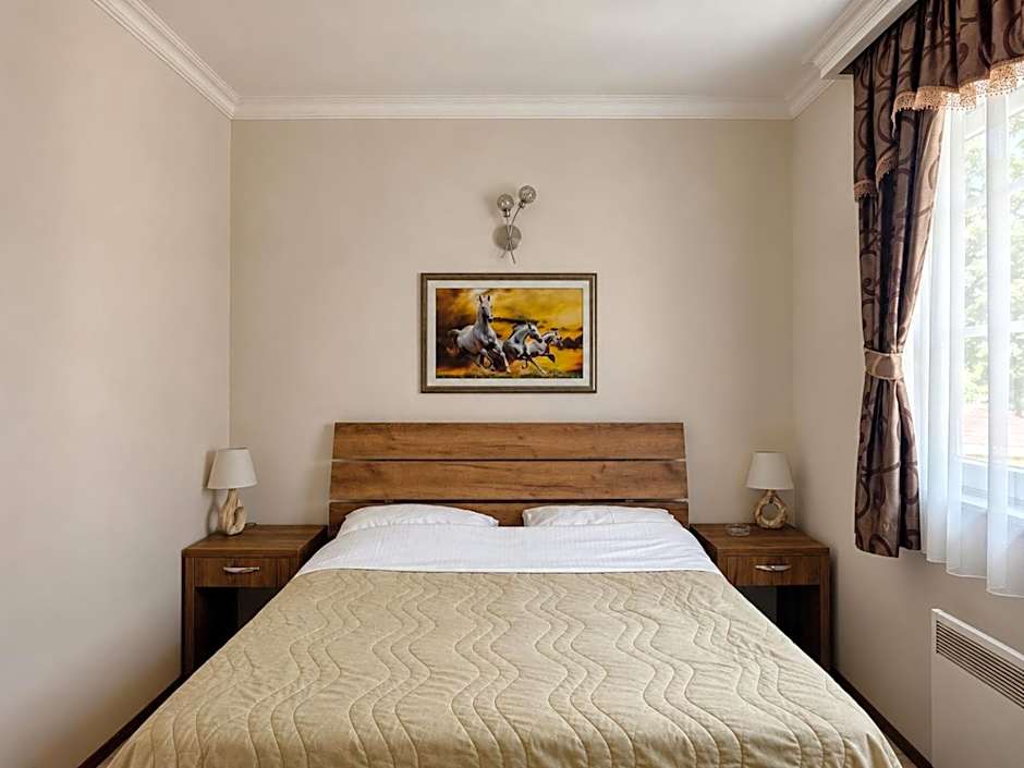 Semberski Salaš Intergaj Hotel