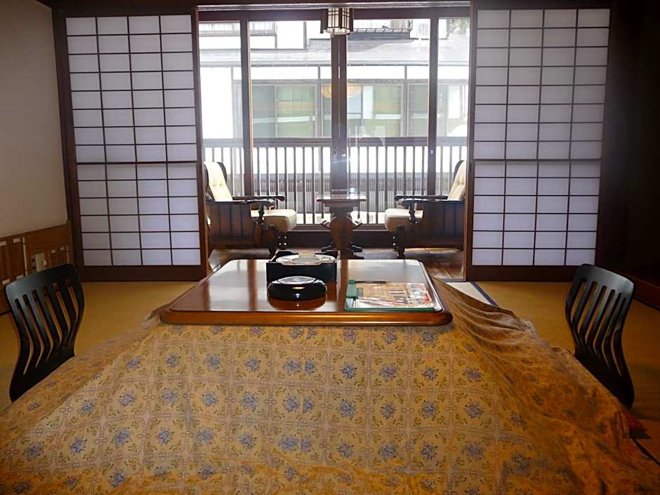 Houshi Onsen Chojukan