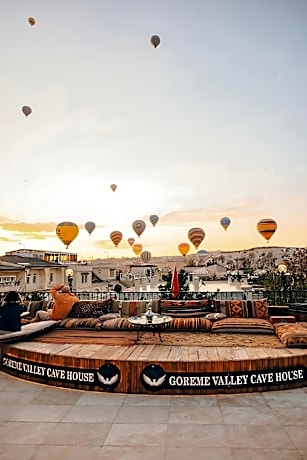 Goreme Valley Cave House