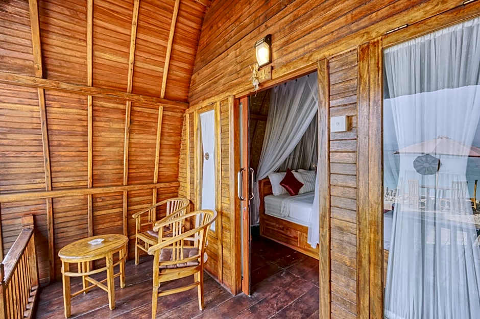 Santen Beach Bungalows