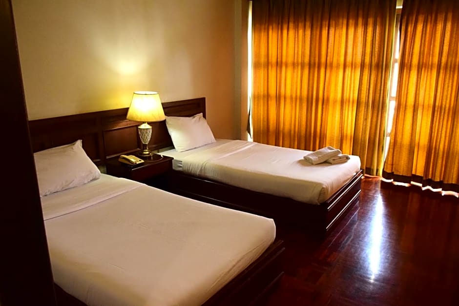 Puangpen Villa Hotel