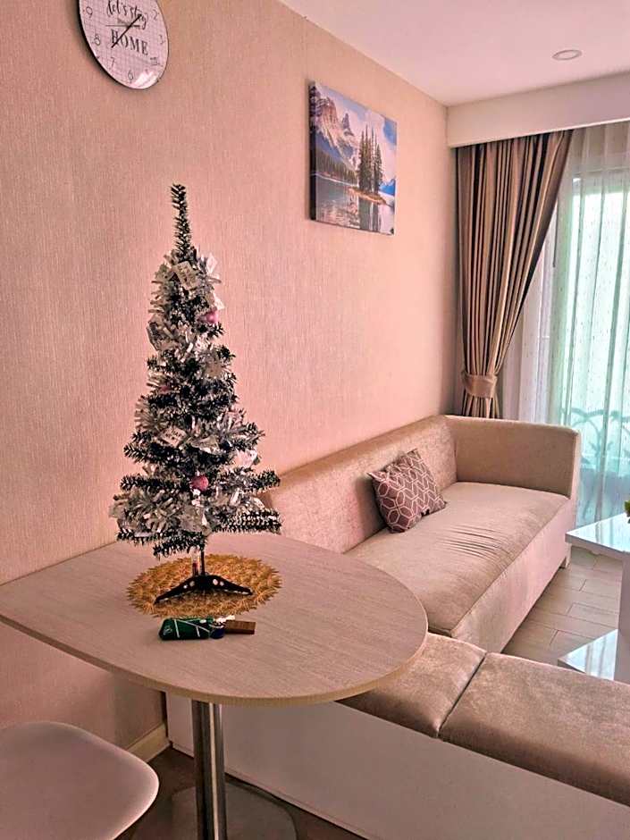 Seven Seas Pattaya by nty