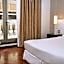 725 Continental Hotel