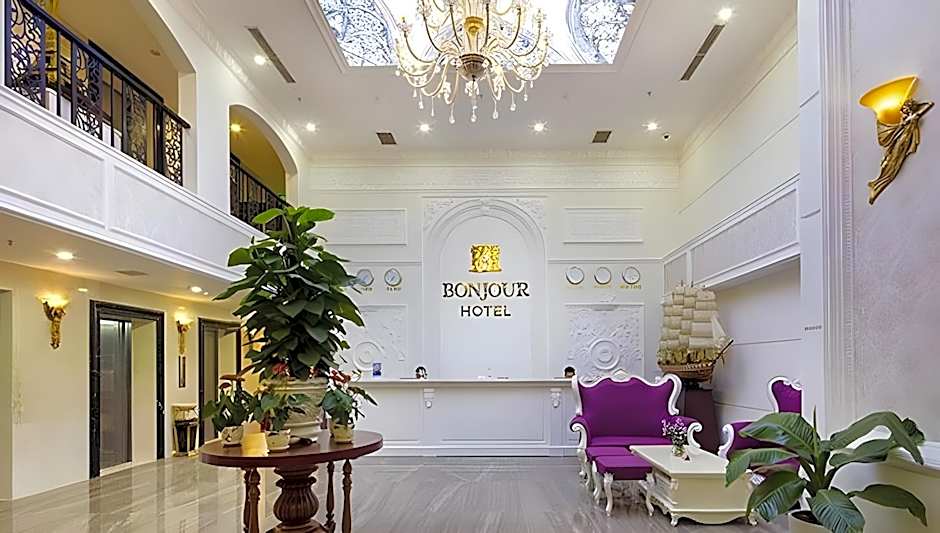 Bonjour Nha Trang Hotel