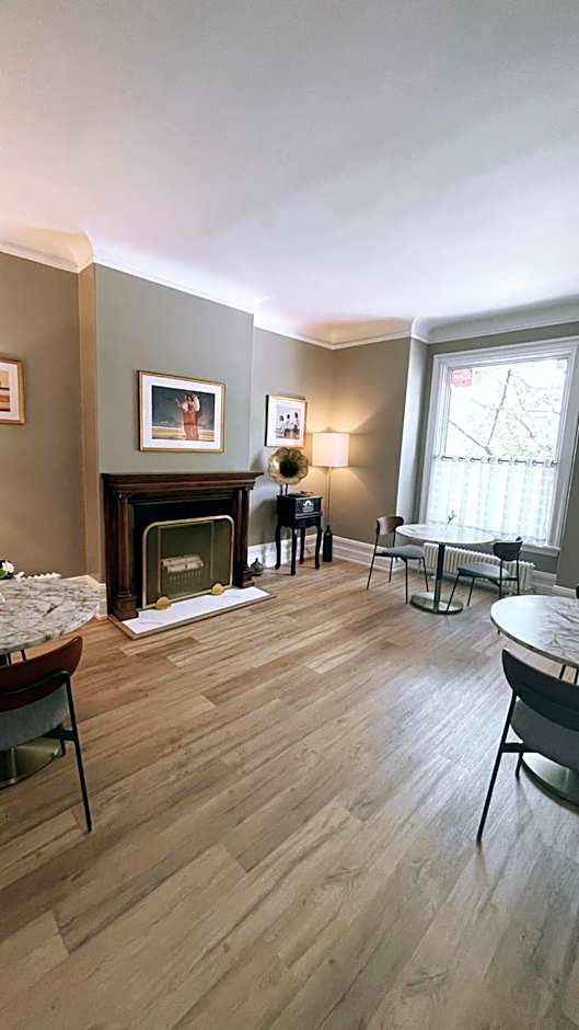 The Century House Bed and Breakfast Ottawa