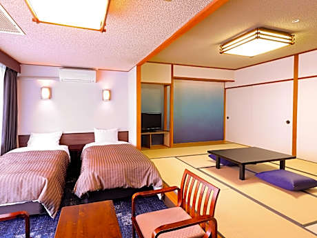 Standard Japanese-Western-Style Room with 10 Tatami, Shower Only, Non-Smoking