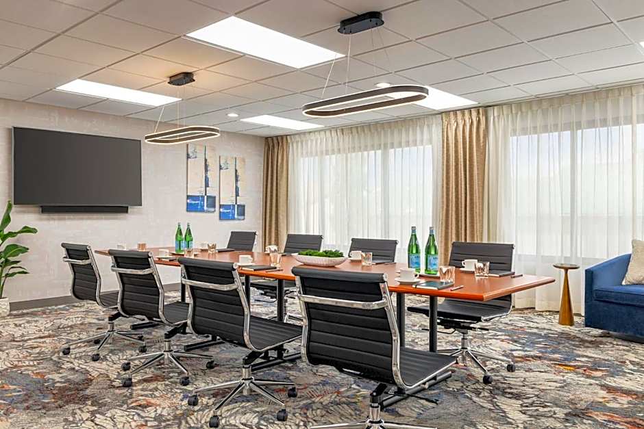 Crowne Plaza Auburn Hills By IHG