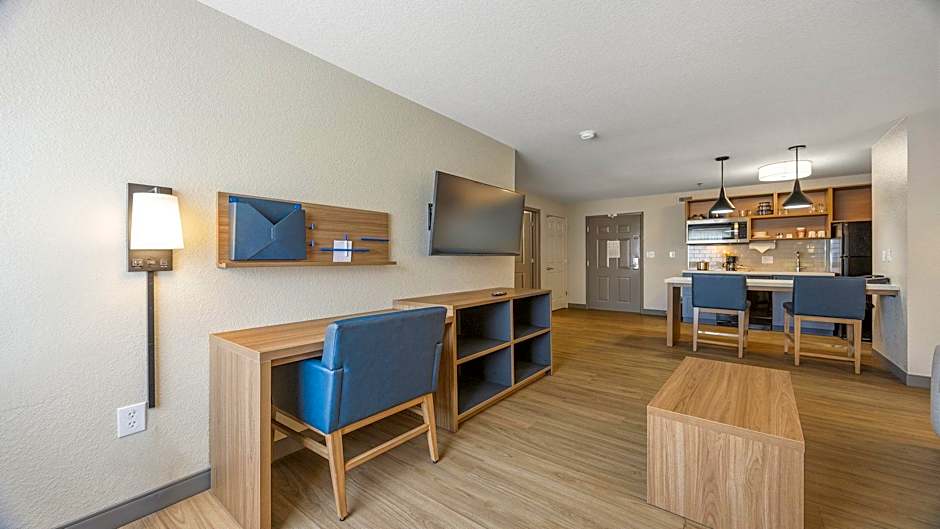 Candlewood Suites Macon By IHG