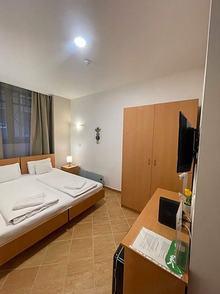 Esprit Hotel