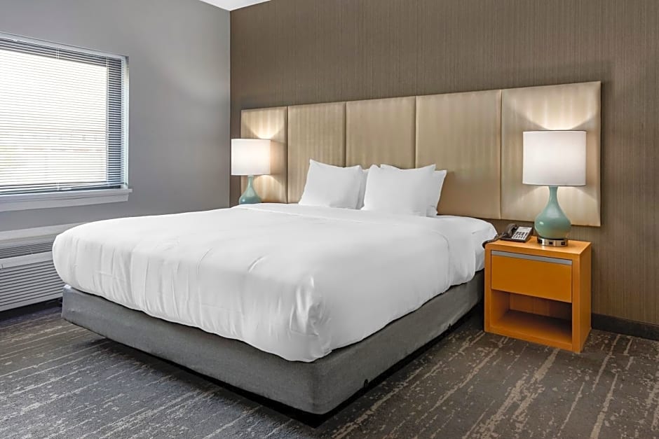 Somerset Lofts