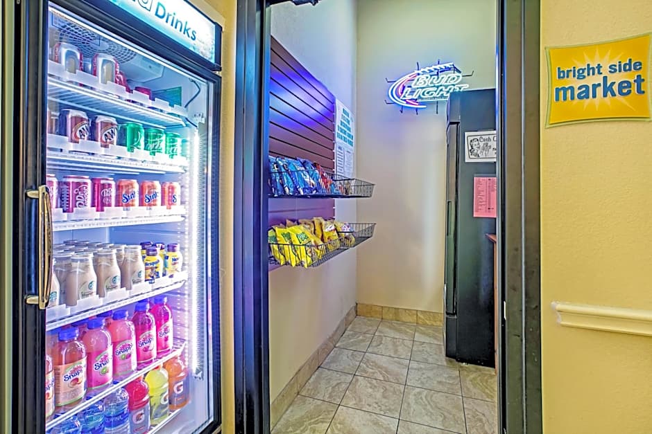 La Quinta Inn & Suites by Wyndham Garland Harbor Point