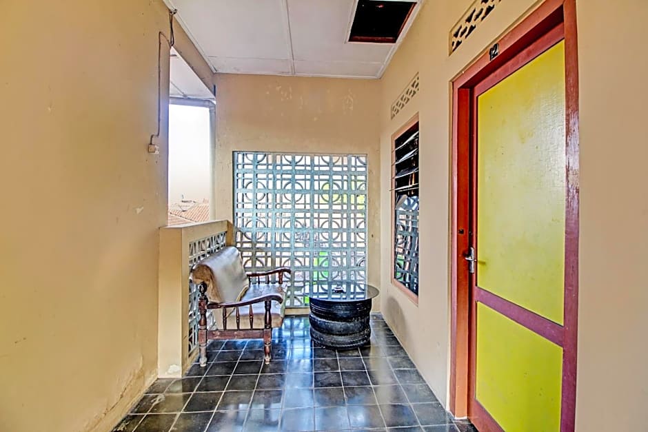 SPOT ON 92763 Hotel Melati Sukoasih