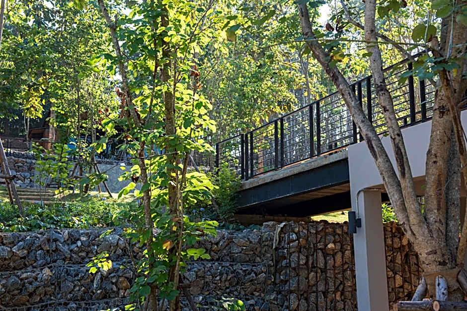 Huaysompoi Valley Nan