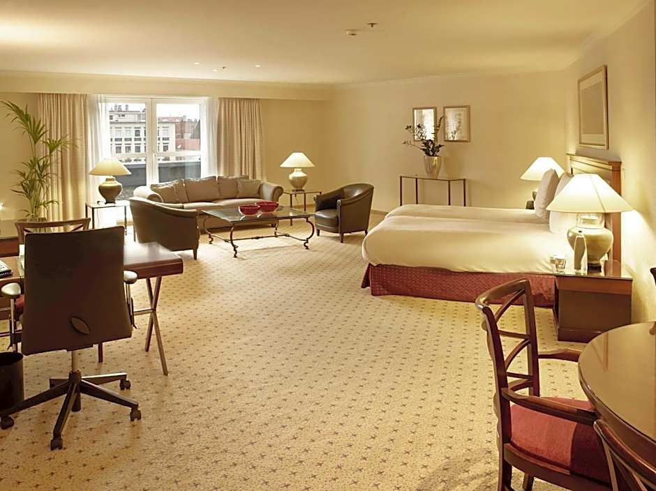 Hilton Antwerp Old Town