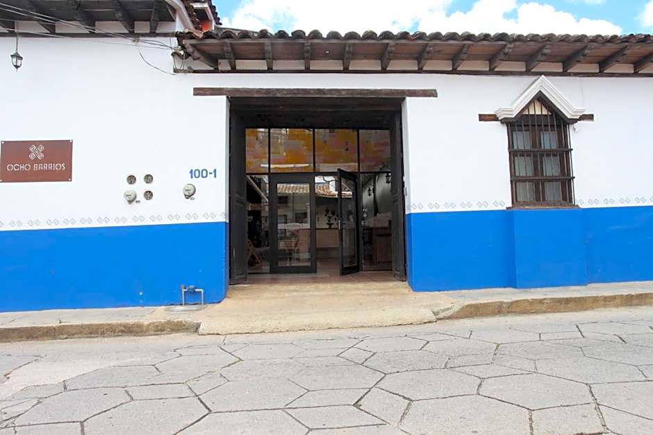 Hotel Ocho Barrios