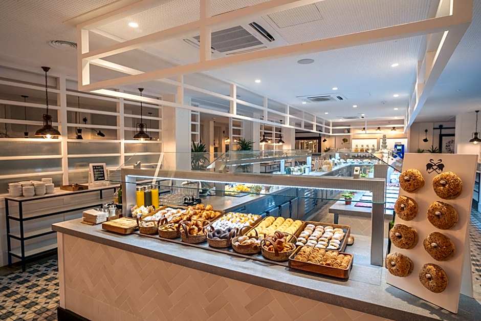 Gran Hotel Flamingo-Adults Only