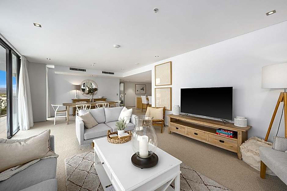 Ambience Hotel on Burleigh Beach