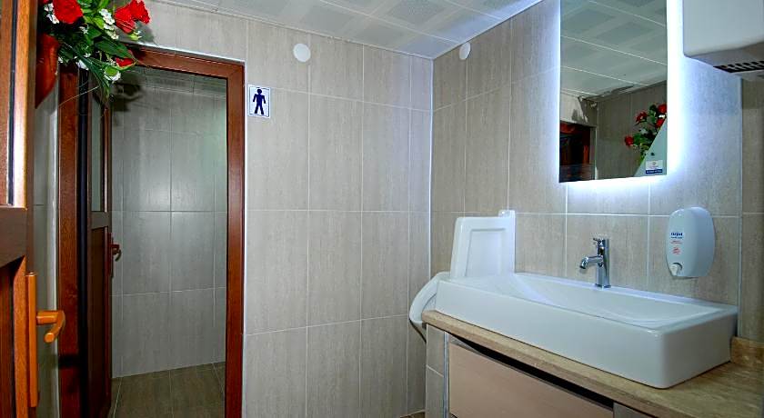 Lara Diamond Hotel