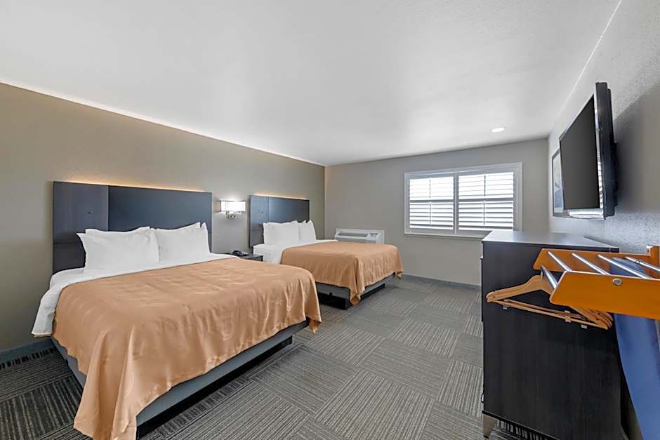 Quality Inn Kettleman City near Hwy 41