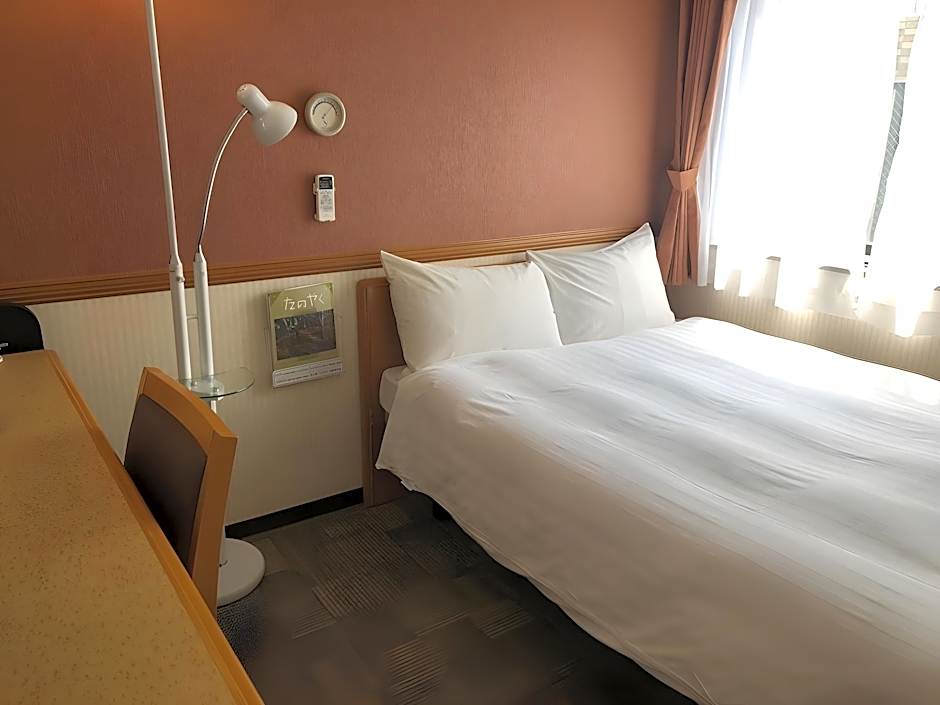 Toyoko Inn Yokohama Sakuragi-Cho