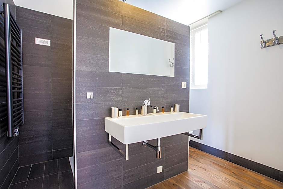 Strandhotel Dennenbos