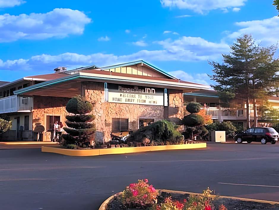 Pepper Tree Inn