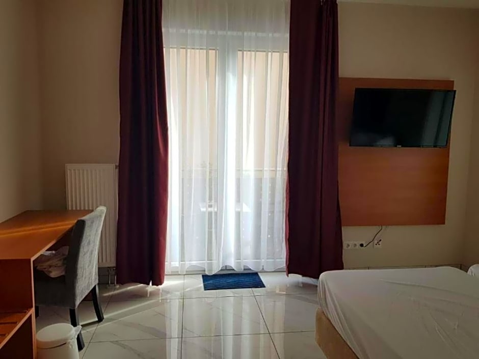 Hotel Emiliana am Bahnhof
