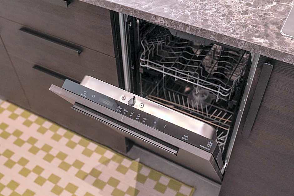 Palazzo delle Guglie by Postcardsfrom