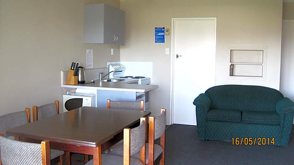 High Country Lodge, Motels & Backpackers