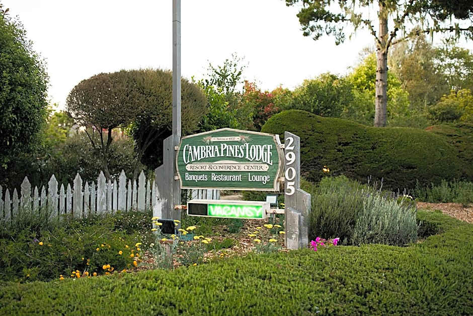 Cambria Pines Lodge