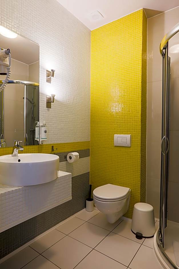NoBo Hotel - business