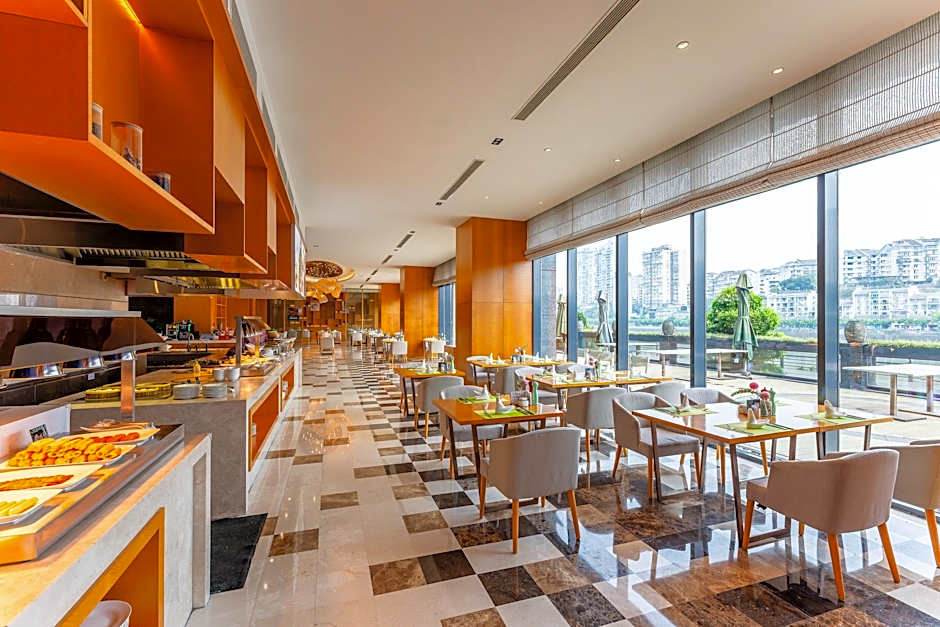 Holiday Inn NEIJIANG RIVERSIDE By IHG