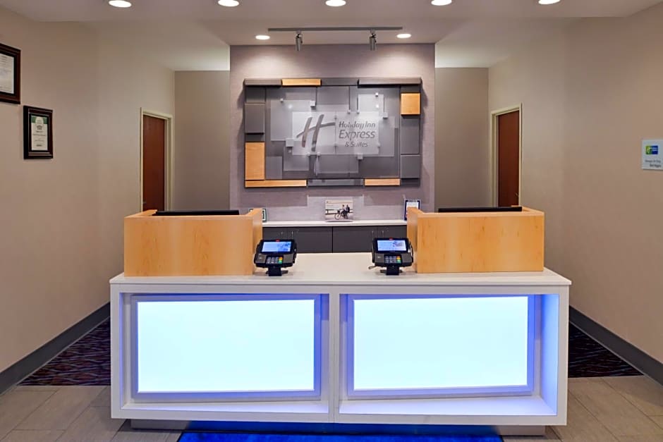 Holiday Inn Express Hotel & Suites Clifton Park By IHG