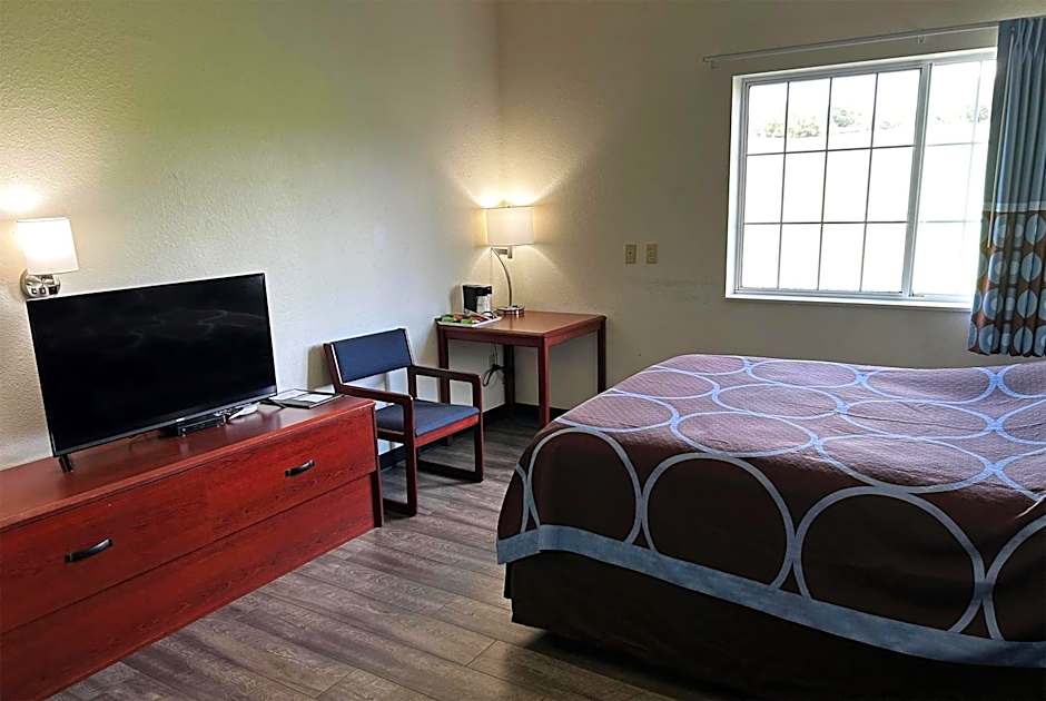 Super 8 by Wyndham Ida Grove