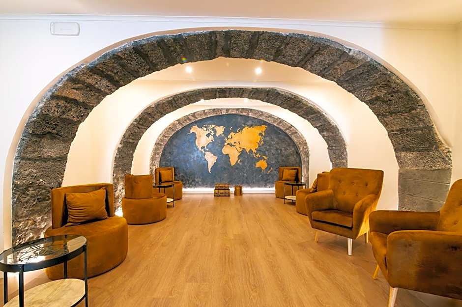 The Azoriani Boutique, an Ascend Collection Hotel