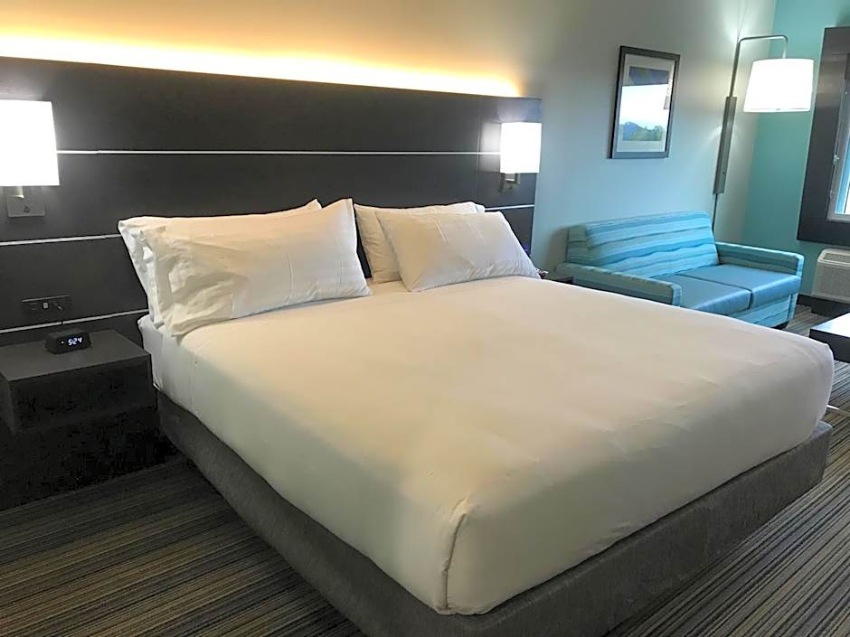 Holiday Inn Express & Suites Greenville SE - Simpsonville By IHG