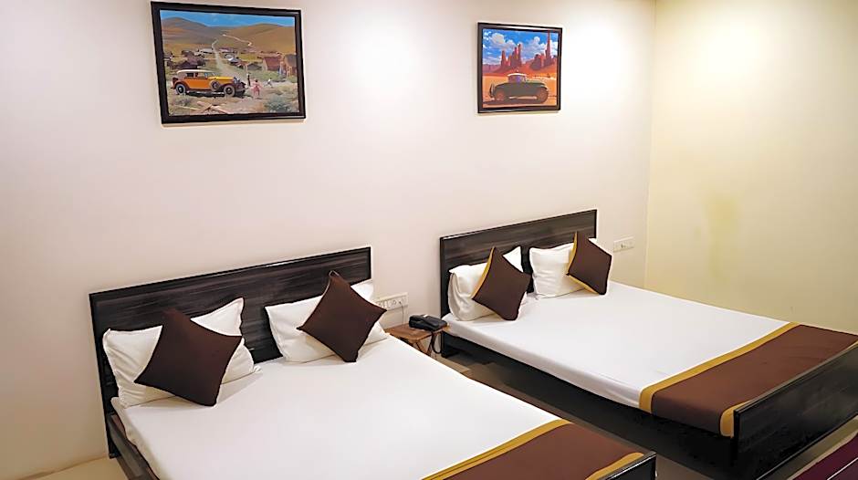 Atithi Niwas – Allahabad, MD