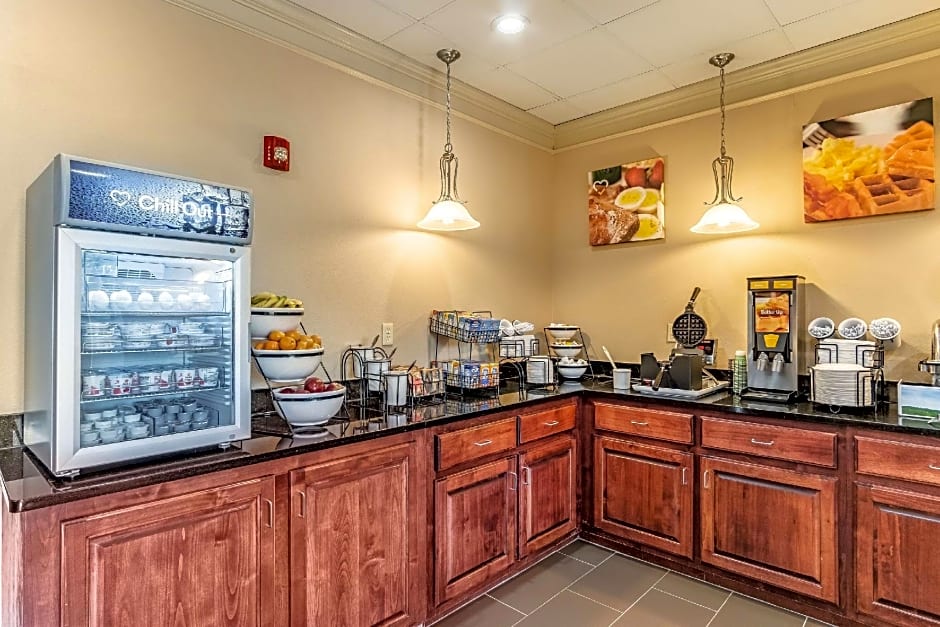 Comfort Inn & Suites Tuscumbia - Muscle Shoals
