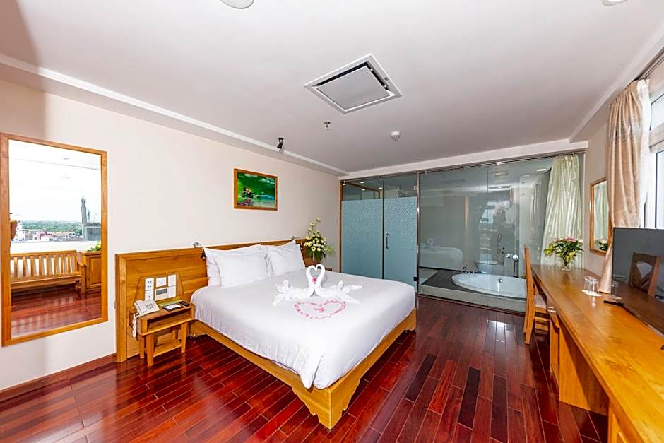 Romance Hotel