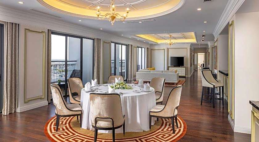 Melia Vinpearl Hai Phong Rivera