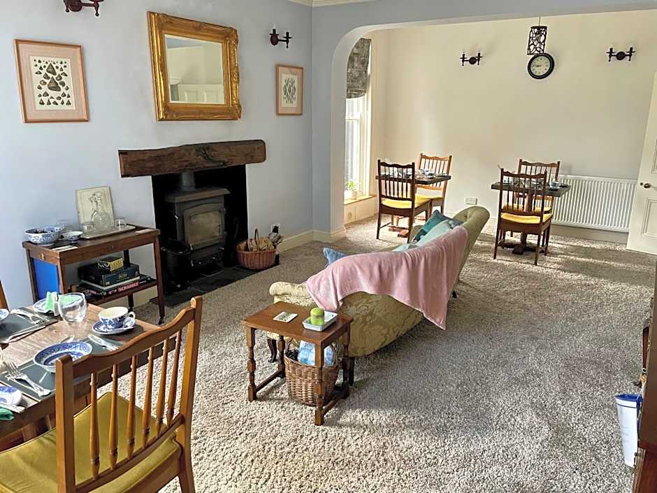 Eagle House - Award Winning B&B and Apartment