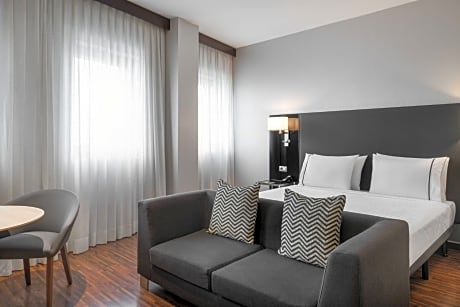 Standard Room, 1 King Bed with Sofa bed, City View (1 King Bed and 1 Double Sofa Bed)