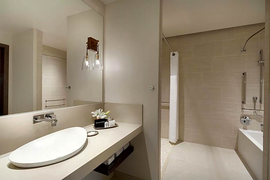 Hoodoo Moab, Curio Collection By Hilton