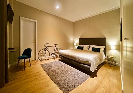 Suite with Spa Access